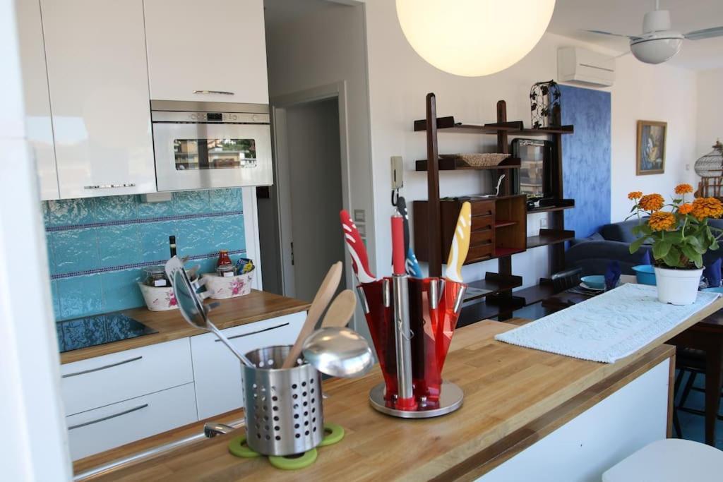 Suite La Fantella Attico In Centro ซัน เบเนเดตโต เดล ตรอนโต ภายนอก รูปภาพ